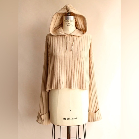 NASTY GAL Women’s Hooded Knit Cropped Sweater size M - Picture 5 of 11